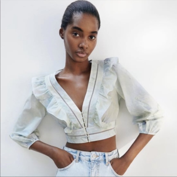 Zara Tops - Zara ruffle tie dye crop blouse Large NWT